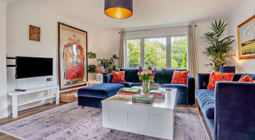 Photo of 3 Bed in Cranmore