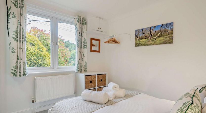 Photo of 3 Bed in Cranmore