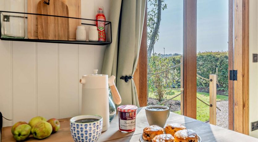 Photo of 1 Bed in Winchburgh