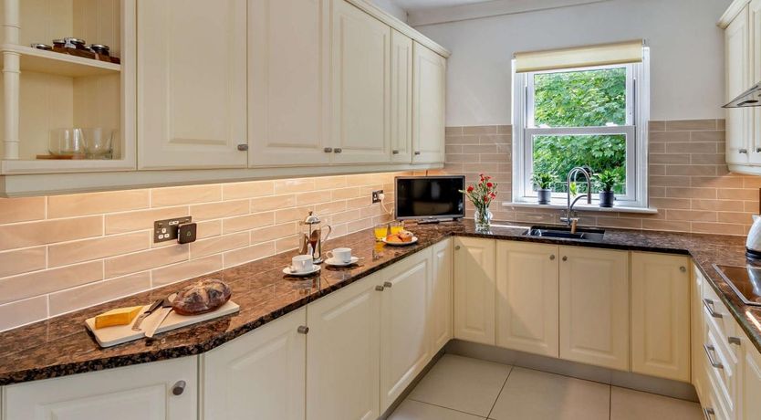 Photo of 2 Bed in Shanklin