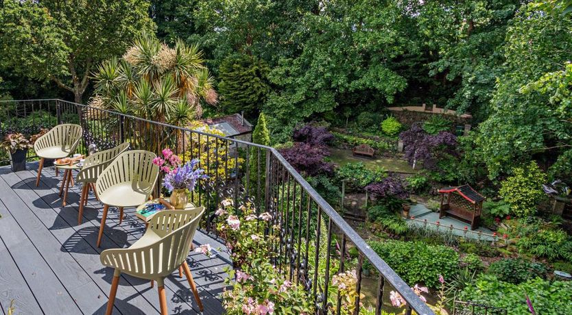 Photo of 2 Bed in Shanklin