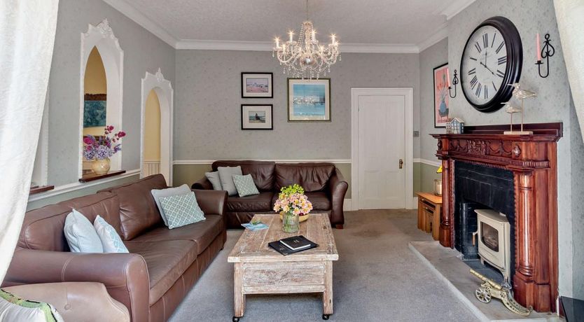 Photo of 2 Bed in Shanklin