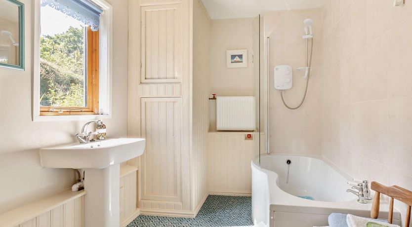 Photo of 3 Bed in Washford