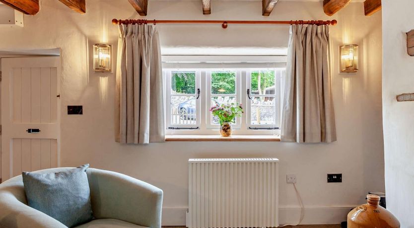 Photo of 1 Bed in Rickford