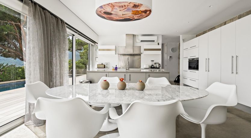 Photo of Silver Shimmer