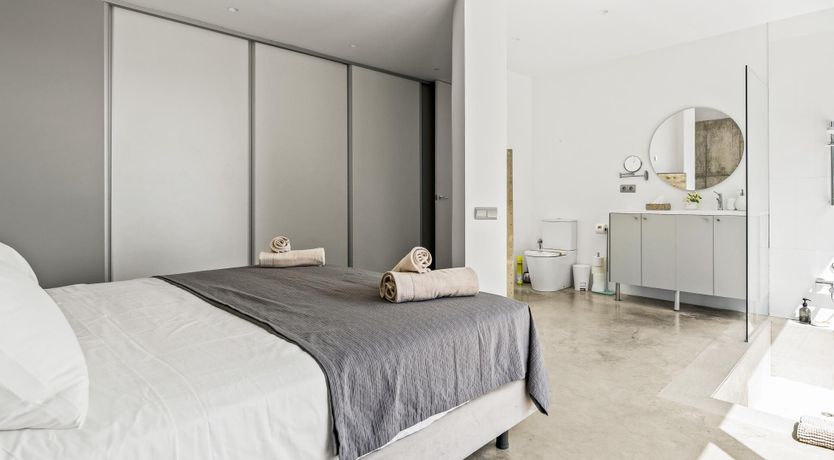 Photo of Silver Shimmer