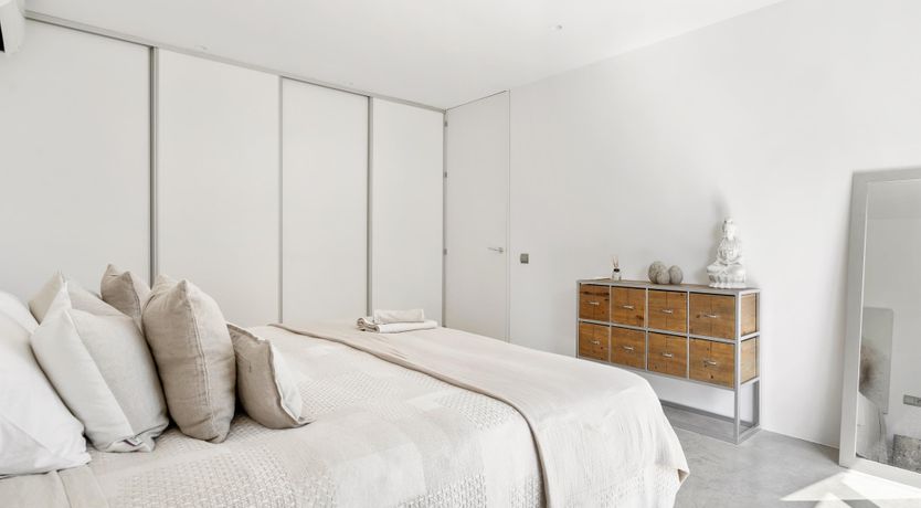 Photo of Silver Shimmer