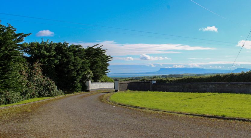 Photo of Mountain View 