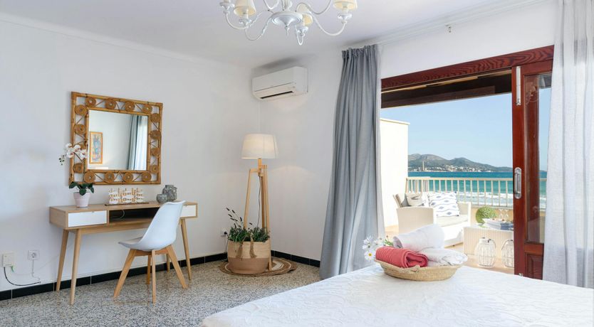 Photo of Seaside Breeze