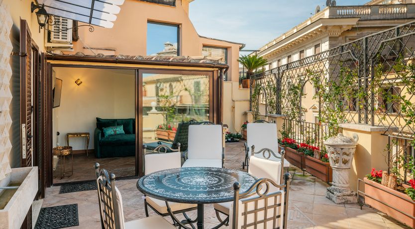 Photo of The Roman Lace