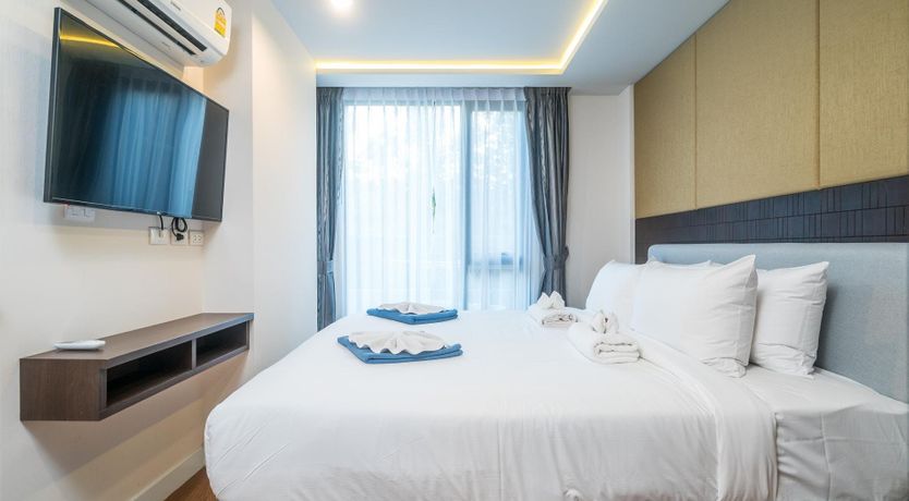 Photo of The Floating Lotus