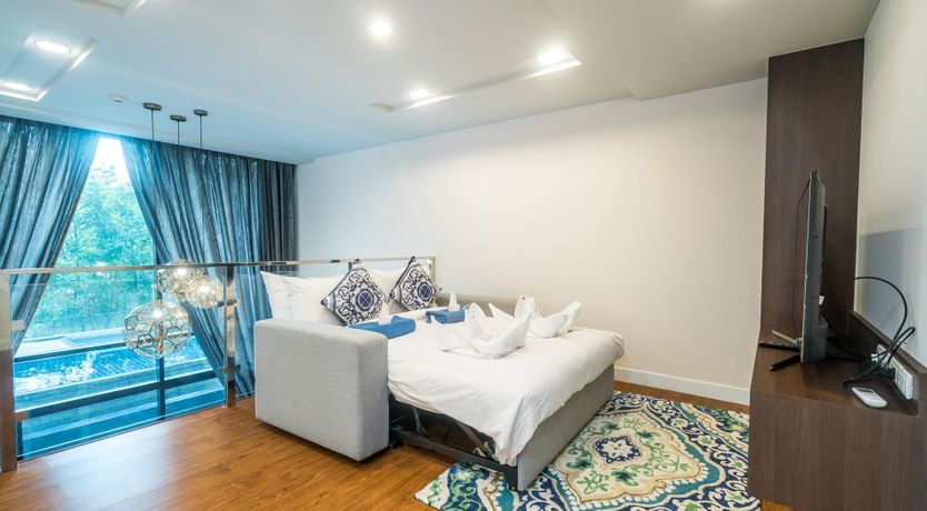 Photo of The Floating Lotus