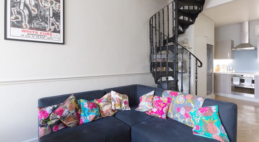 Photo of Jasmine Mews