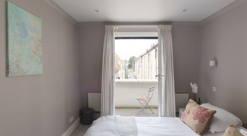 Photo of Jasmine Mews