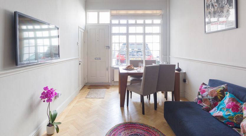 Photo of Jasmine Mews