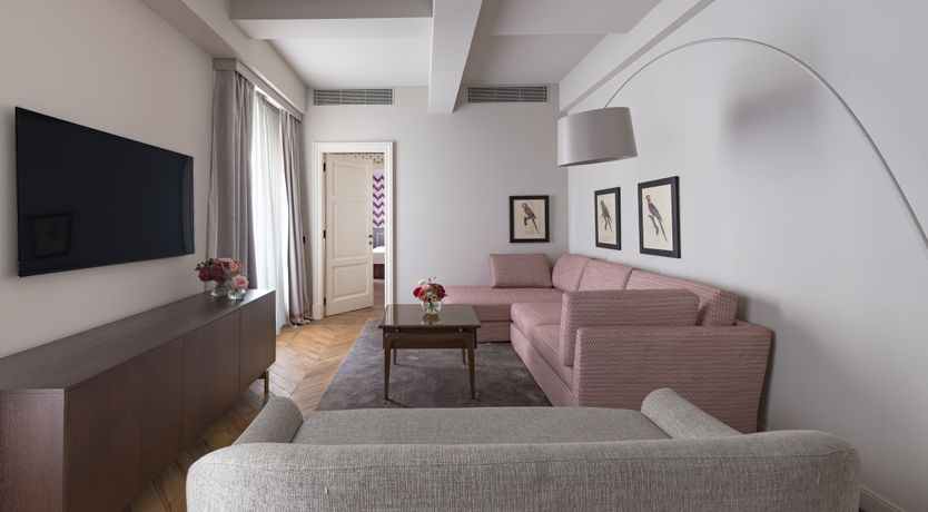 Photo of Signoria Romance