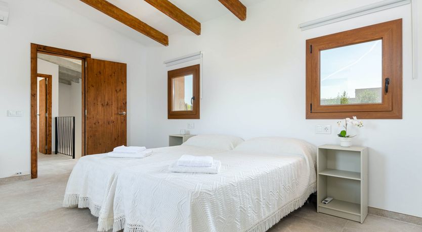 Photo of Bougainvillea & Brick