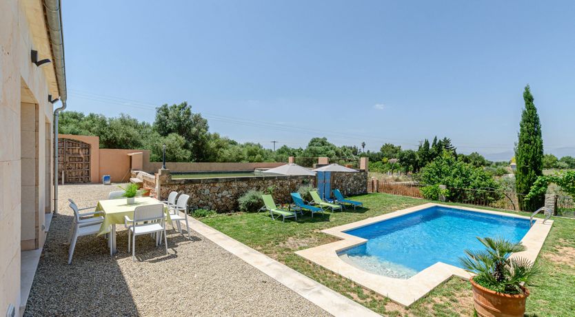 Photo of Bougainvillea & Brick