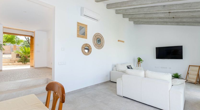 Photo of Bougainvillea & Brick