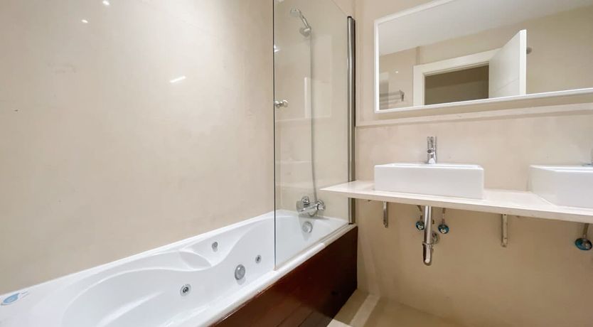 Photo of Costa Crush