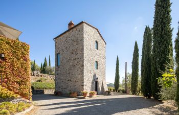 A Fine Vintage Holiday Home