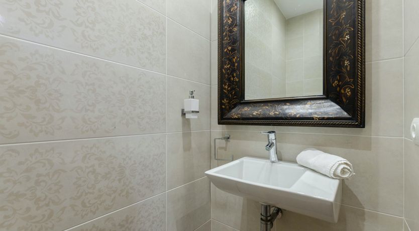 Photo of Olive & Almond