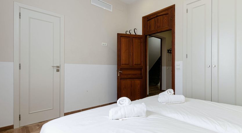 Photo of Olive & Almond