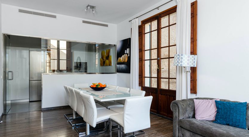 Photo of Olive & Almond