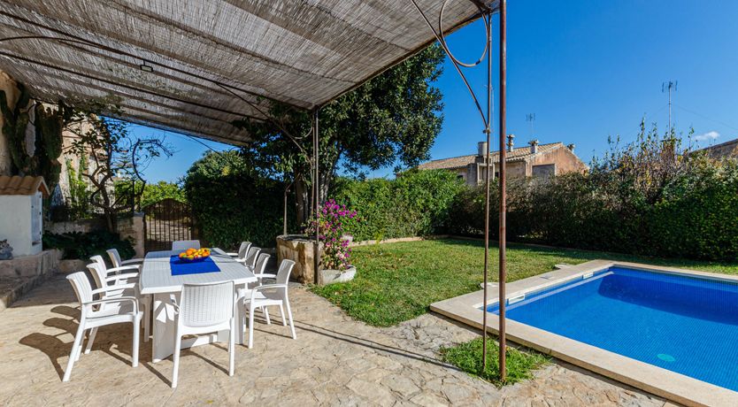 Photo of Olive & Almond