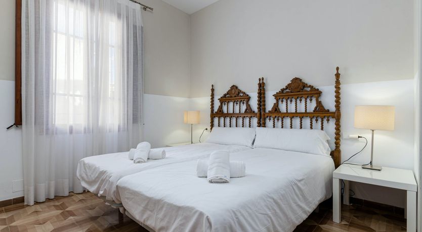 Photo of Olive & Almond