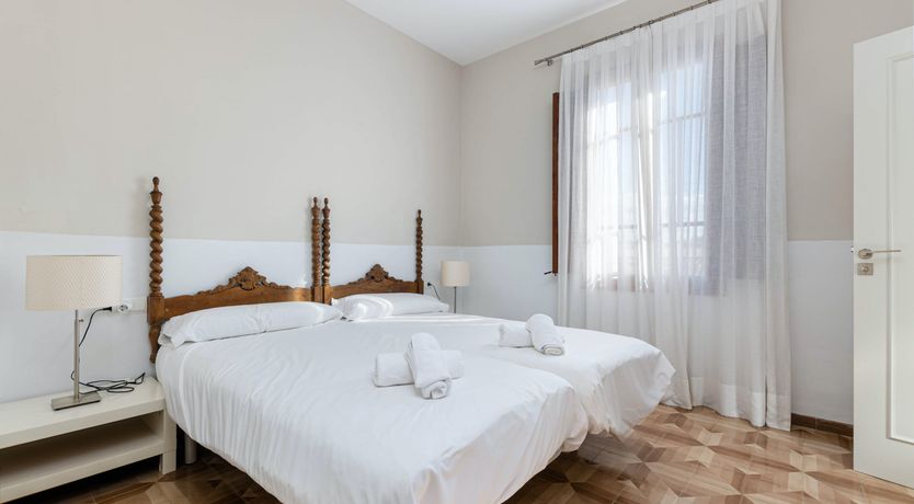 Photo of Olive & Almond