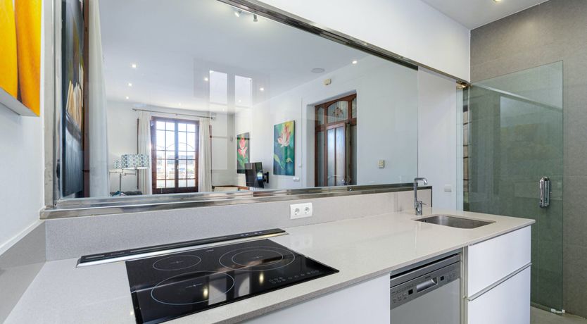 Photo of Olive & Almond