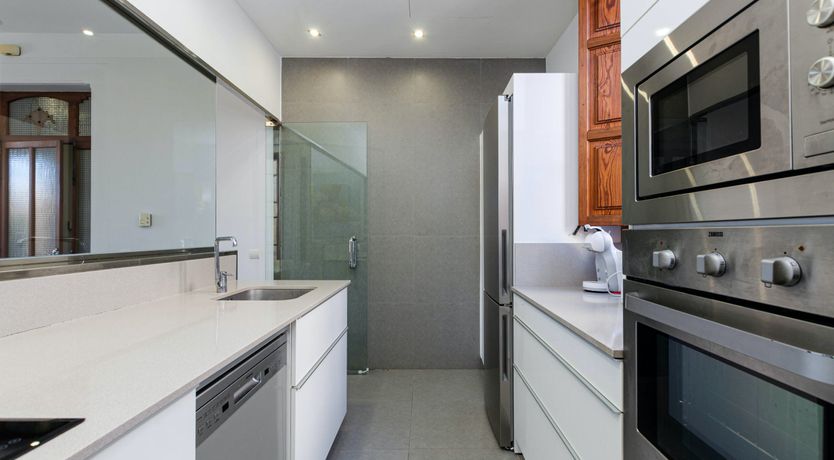 Photo of Olive & Almond