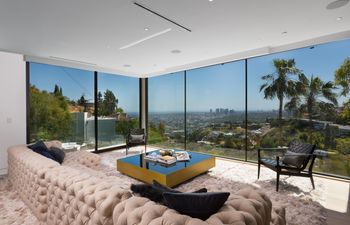 Hollywood Panorama Holiday Home