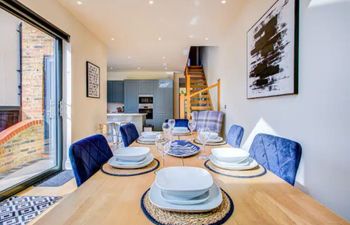 Leigh-on-Sea Escape Holiday Home