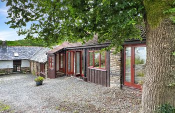 Linhay Holiday Home