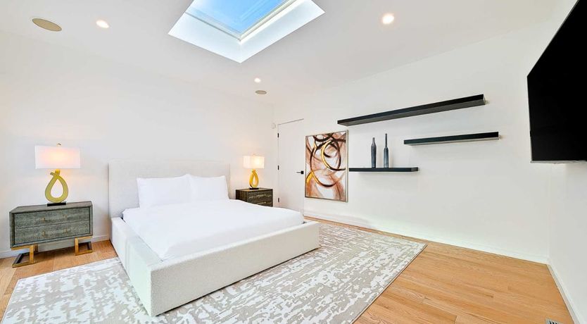 Photo of Skyline Horizon