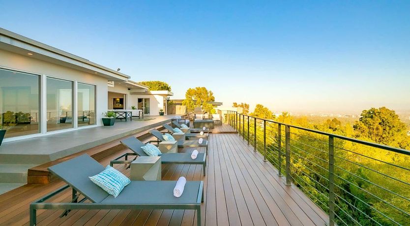 Photo of Skyline Horizon