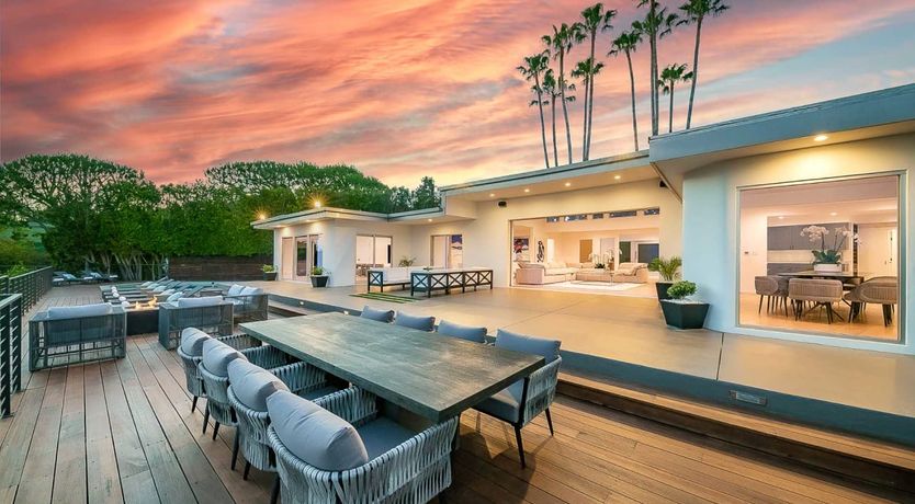 Photo of Skyline Horizon