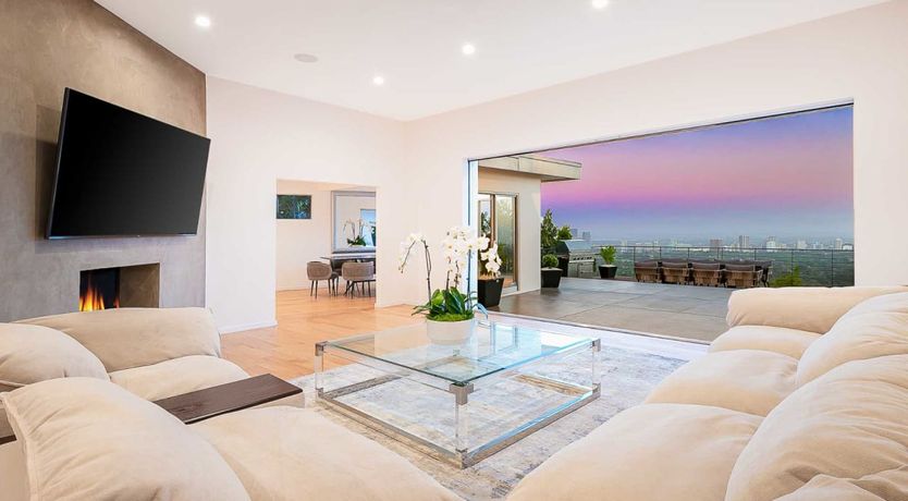 Photo of Skyline Horizon