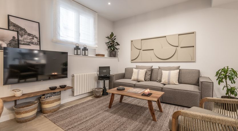 Photo of The Señorita