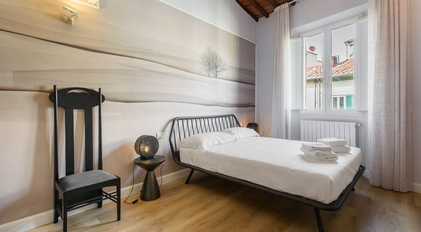 Photo of Renaissance Muse