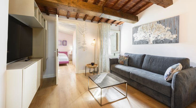 Photo of Renaissance Muse