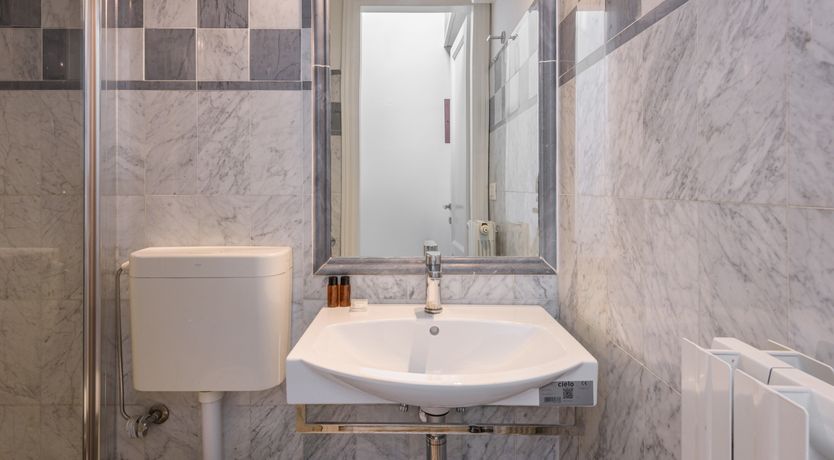 Photo of Renaissance Muse