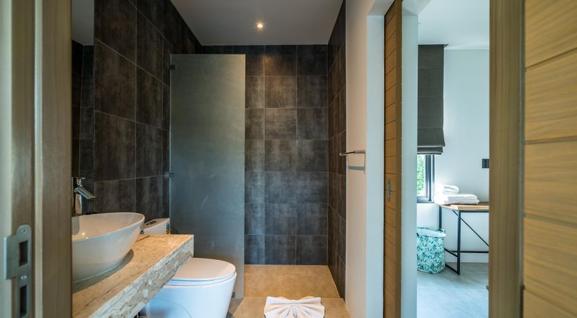 Photo of Cocoon Palms