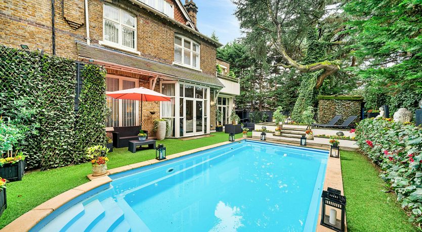 Photo of The Dove's Lookout