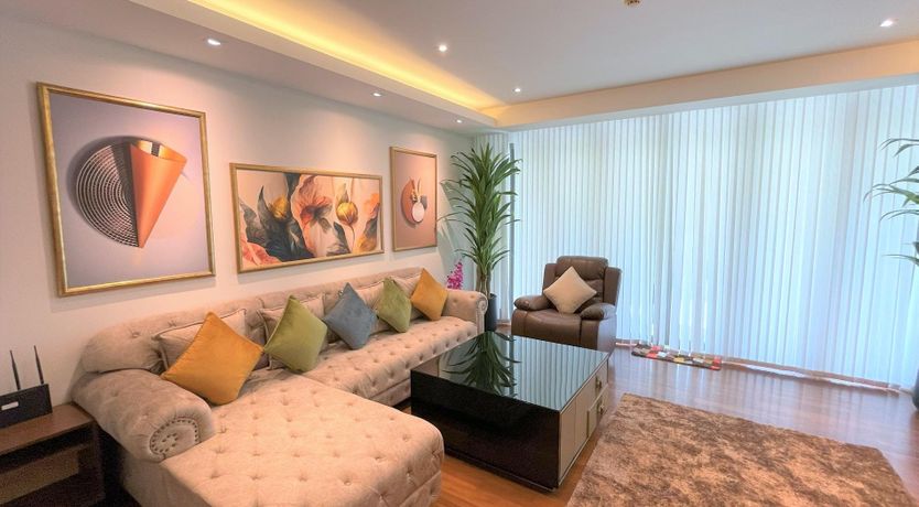 Photo of Pearl of Naithon