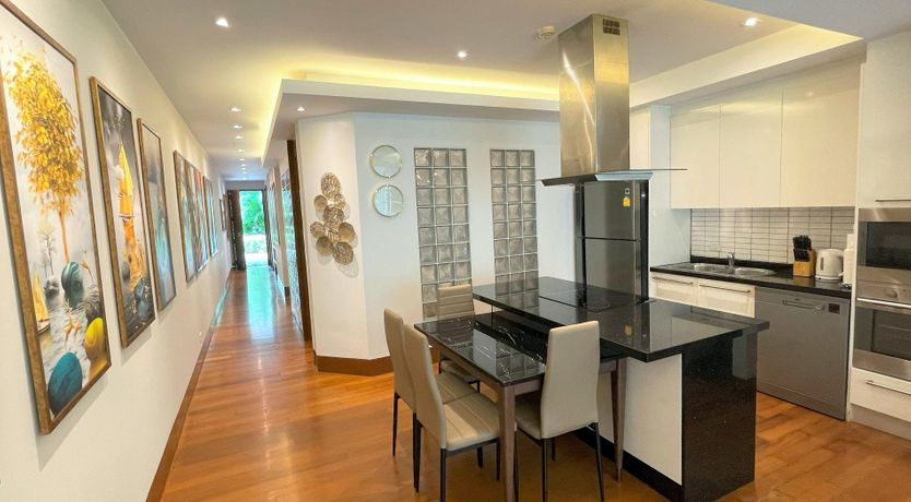 Photo of Pearl of Naithon