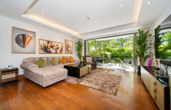 Oceanside Living Holiday Home