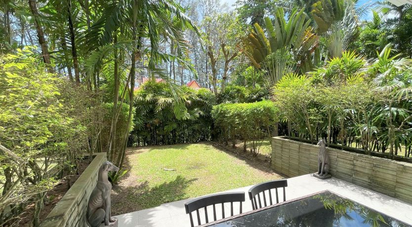 Photo of Pearl of Naithon